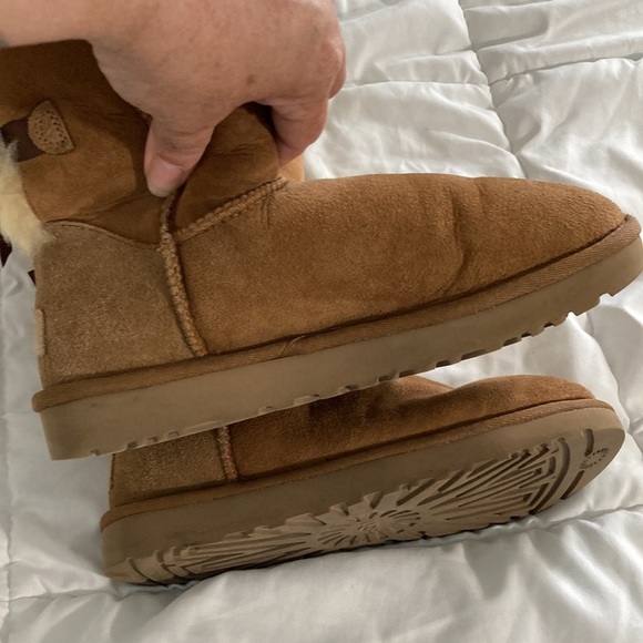 UGG® Bailey Bow II Suede Tall Water-Resistant Cold Weather Boots size 7 - Picture 14 of 17